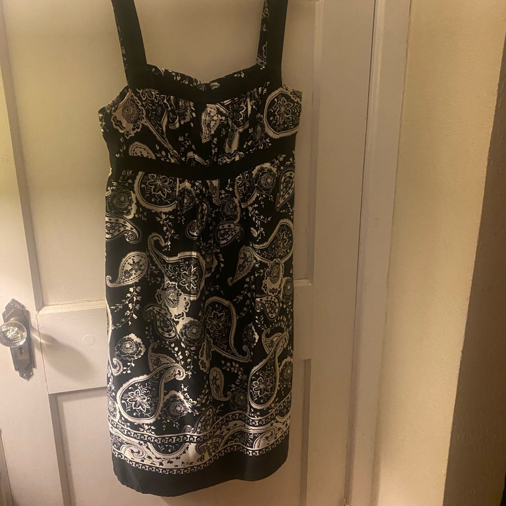 Black and white print summer casual dress